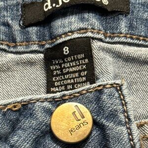 W Sz 8 - d. jeans